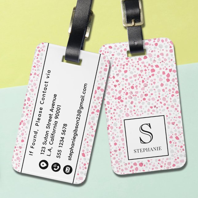 Rosa och vit Terrazzo flickig mönster monogram  Bagagebricka (Skapare uppladdad)
