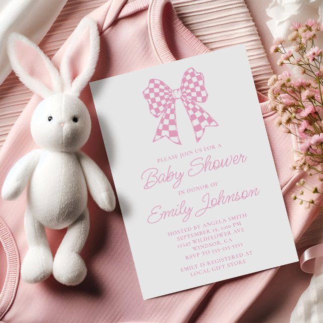 Rosa- och Vita kontrollbladet för babyskor Inbjudningar (Pink and White Checker Bow Baby Shower Invitation)