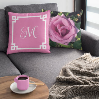 Rosa och vita monogram grekiska Nyckel Gräns Foto Kudde