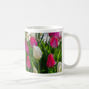 Rosa och vita tulpaner (Painterly Coffee Mugg) Kaffemugg