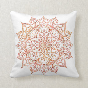 Rosa & orange Mandala på vitGlamskönhet Kudde