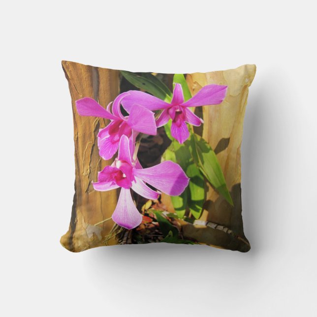 Rosa Orchid i Träd Dekorativ kudde (Framsida)