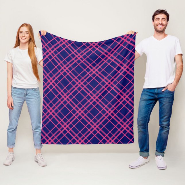 Rosa på blå rutiga linjer design  fleecefilt (Skapare uppladdad)