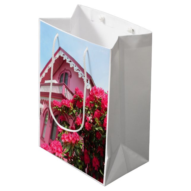 Rosa på Rosa - Martha's Vineyard Medium Gift Bag (Framsidan Vinklad)