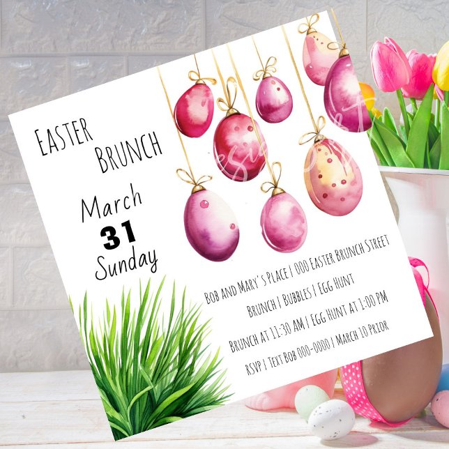 Rosa Påskägg och en tuft av Grönt gräs Inbjudningar (Easter Brunch customizable invitations with pink easter eggs | gold and green. )