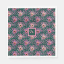 Rosa Peacock Feathers och Monogram on Deep Grönt