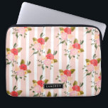 Rosa Peonier och Rand Personlig Laptop Fodral<br><div class="desc">Anpassade laptop sleeve med rosa blommor och rand mönster. Denna elegant finns även mönster i olika produktslag.</div>