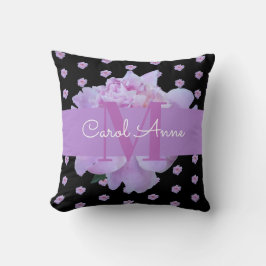 Rosa Peony Blommigt Monogram Lila Black Kudde