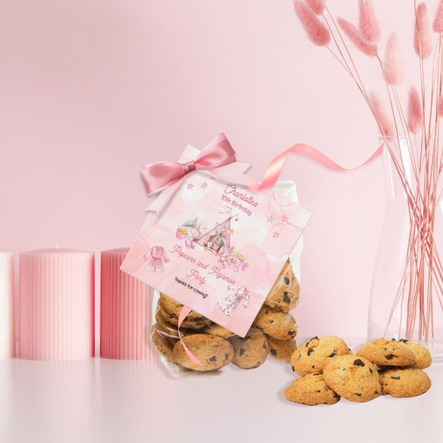 Rosa Popcorn och Pajamas Slumber Födelsedagsfest Gåvor Etiketter (Pink "Popcorn and Pajamas" Slumber | Sleepover Birthday Party Favor Tags)
