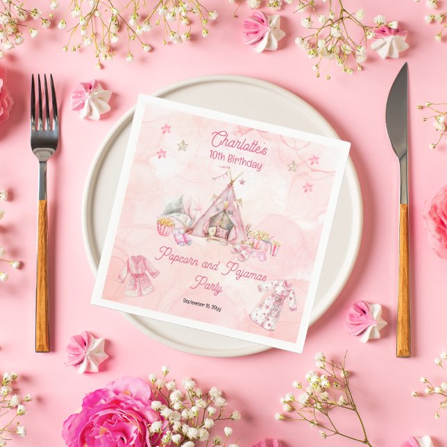 Rosa Popcorn och Pajamas Slumber Födelsedagsfest Pappersservett (Pink "Popcorn and Pajamas" Slumber | Sleepover Birthday Party Paper Napkins)