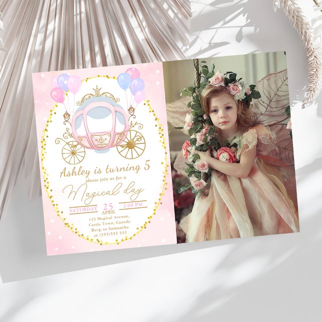 Rosa Princess Carriage Girl Birthday Photo Inbjudningar (Skapare uppladdad)