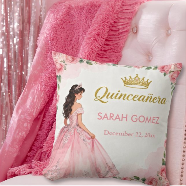 Rosa prinsessklänning guldtiara Quinceañera Kudde (Skapare uppladdad)