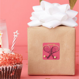 rosa Rackets "Game on" och Bollar Tennis Fyrkantigt Klistermärke