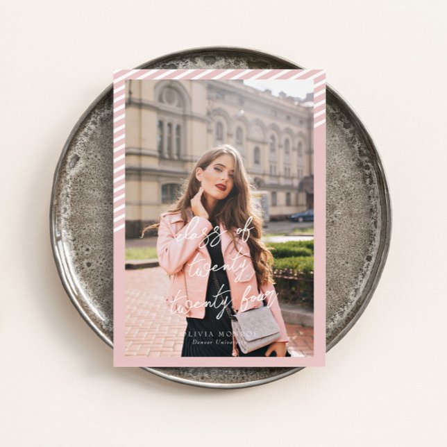 Rosa Rand Modern minimalistiskt foto Studenten Inbjudningar (Skapare uppladdad)