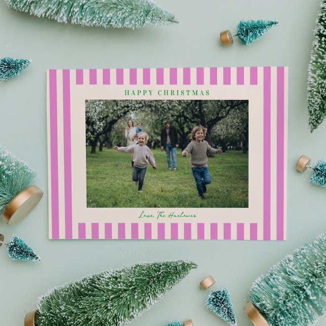 Rosa randig julkort med ett foto (Pop of Pink Stripe One Photo Christmas Holiday Card)
