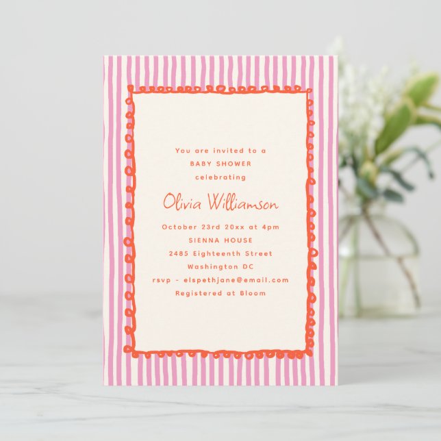 Rosa randig orange vågig klotterkant baby shower inbjudningar (Stående Fram)