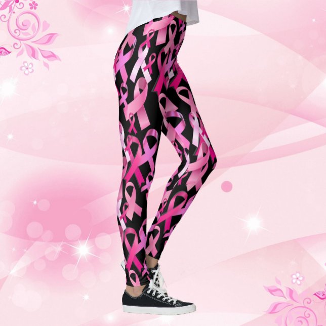 Rosa Ribbon Toss Bröstcancer överlevande Black Leggings (Skapare uppladdad)