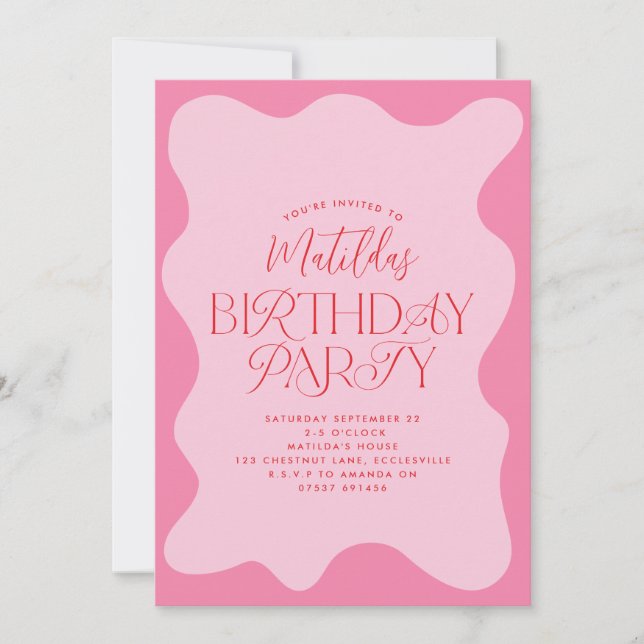 Rosa röd, modern, vågigt återcirkel av fetstil inbjudningar (Framsida)