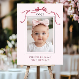 Rosa rödbågig flicka 1-års födelsedagsvälkomstskyl poster