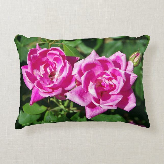 Rosa ros accentkudde prydnadskudde (Framsidan)