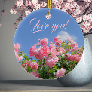 Rosa ros bush under blå himmel, anpassningsbar julgransprydnad keramik
