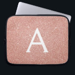 Rosa ros Guld Glitter och Gnistra Monogram Laptop Fodral<br><div class="desc">Rosa ros Faux Glitter och Gnistra Elegant Monogram Fodral. Fodral kan anpassas så att det omfattar ditt första och första namn.</div>