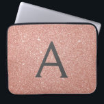 Rosa ros Guld Glitter och Gnistra Monogram Laptop Fodral<br><div class="desc">Rosa ros Guld och Grått (Grått) Faux Glitter och Gnistra Elegant Monogram Fodral. Fodral kan anpassas så att det omfattar ditt första och första namn.</div>