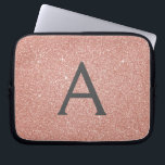 Rosa ros Guld Glitter och Gnistra Monogram Laptop Fodral<br><div class="desc">Rosa ros Faux Glitter och Gnistra Elegant Monogram Fodral. Fodral kan anpassas så att det omfattar ditt första och första namn och blir en underbar svett 16 eller julgåva.</div>