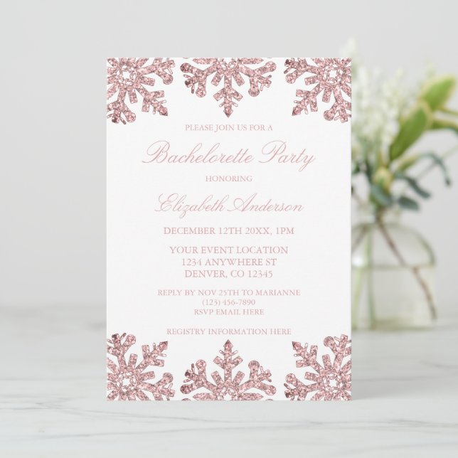 Rosa ros Guld Snowflake Winter Bachelorette Party Inbjudningar (Stående Fram)