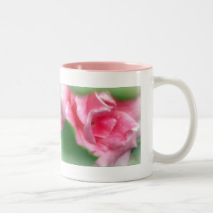 Rosa ros i full blom Kaffe/Te-mugg Två-Tonad Mugg