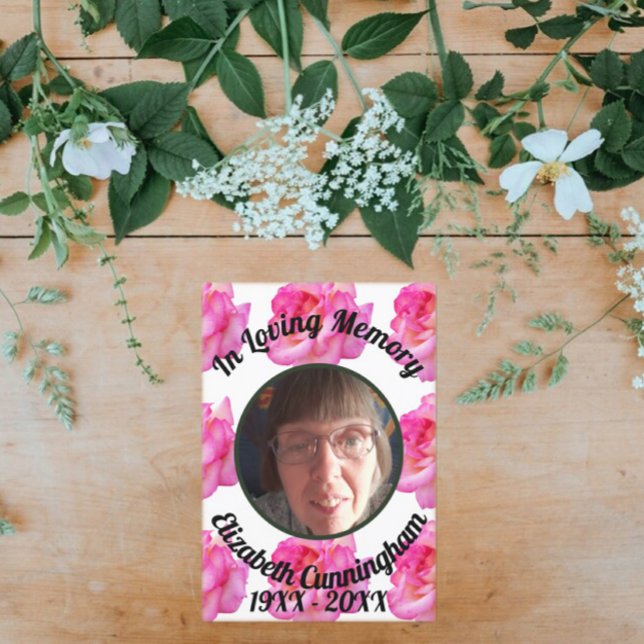 Rosa ros Loving Memory Photo with Dikt Memorial Inbjudningar (Skapare uppladdad)