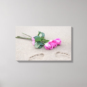 rosa ros och avtryck i sand canvastryck