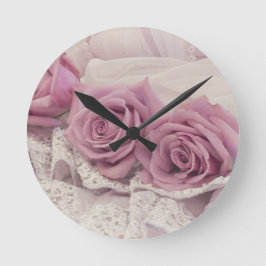 rosa ros och Snöre lever fortfarande Rund Klocka