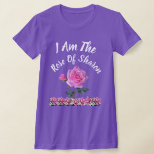 Rosa ros på Lavender Bakgrund Kvinnor T-Shirt