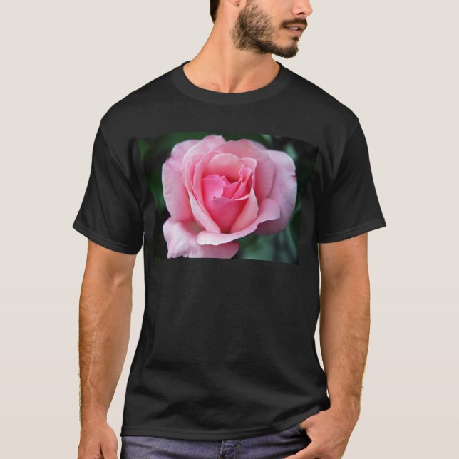 Rosa ros t shirt (Framsida)