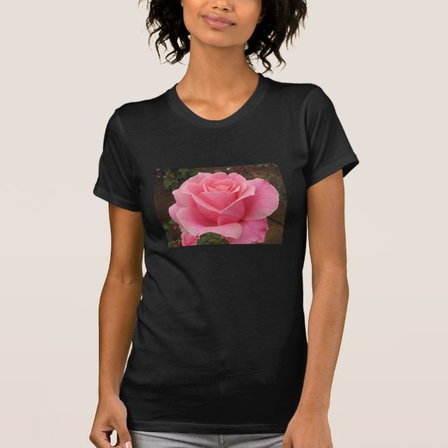 Rosa ros tee shirt (Framsida)