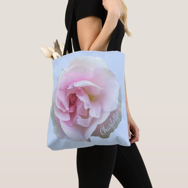 Rosa Rosa Anpassat Namn Ljusblå Tygkasse (Närbild)