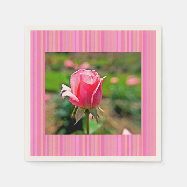 Rosa rosenträdgård med ränder pappersservett (Framsidan)