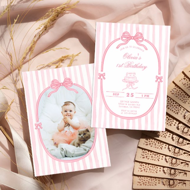 Rosa rosett 1-års födelsedagsflicka fotoinbjudan inbjudningar (Skapare uppladdad)