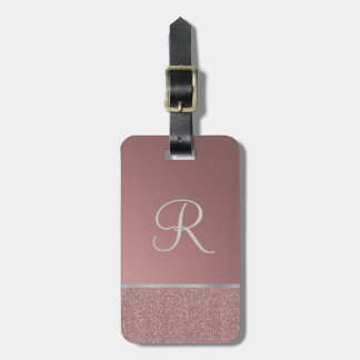 Rosa rosor för glitter med silvermonogramen bagagebricka