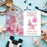 Rosa säl 1-årsdag under havet