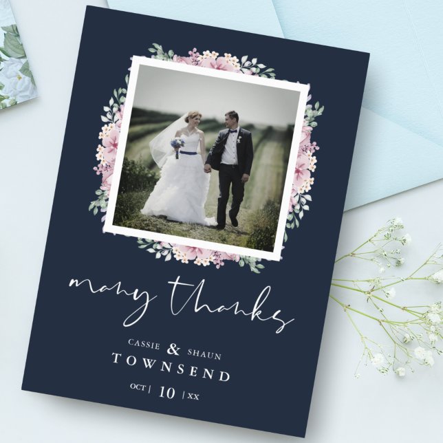 Rosa Shades Flowers för budgetmarinens moderna typ (Skapare uppladdad)