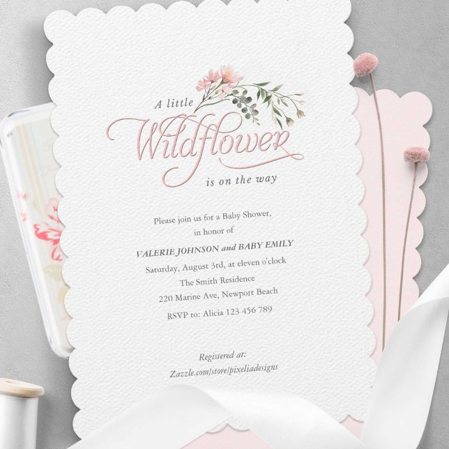 Rosa Shower för enkel elegant av Wildblomma Inbjudningar (Simple elegant, pink wildflower, A little wildflower themed baby girl shower invitation.)
