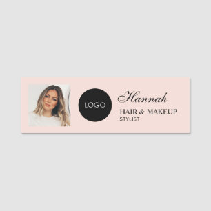 Rosa Skriptlogotyp Foto Hår Makeup Namnbricka