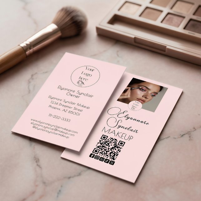 Rosa Skriptlogotyp QR-kod Foto Smink Visitkort (Skapare uppladdad)