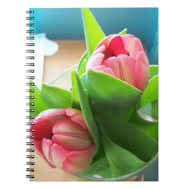 Rosa skrivbordstulpaner anteckningsbok (Framsidan)
