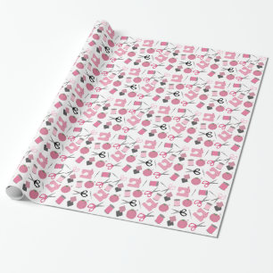 Rosa sömnadtemamönster som slår in papper presentpapper