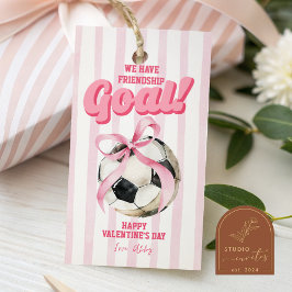 Rosa sportbåg fotbollsrand valentinstag presentetikett