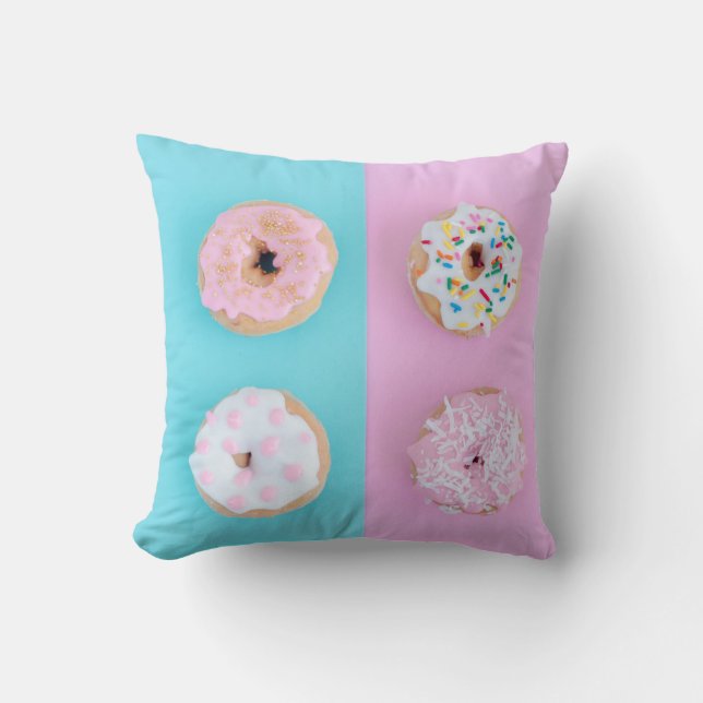 Rosa Sprinkles Donut Pillow Kudde (Framsida)