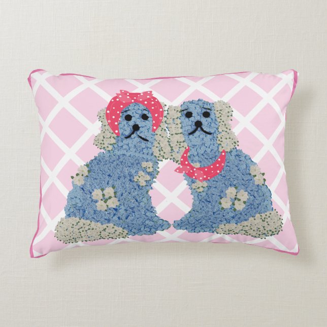 Rosa Stafford Hundar Bandana Lumbar Prydnadskudde (Framsidan)